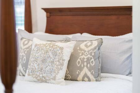 The Warhol - Pet-Friendly Apartment Bentonville Eksteriør bilde