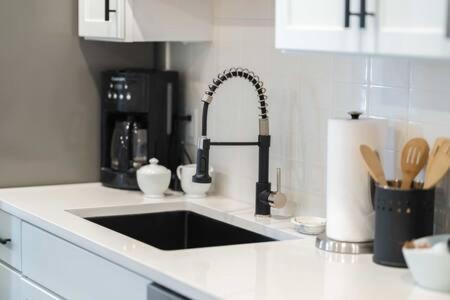 The Warhol - Pet-Friendly Apartment Bentonville Eksteriør bilde