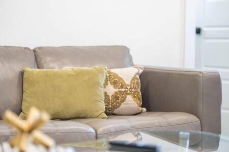 The Warhol - Pet-Friendly Apartment Bentonville Eksteriør bilde