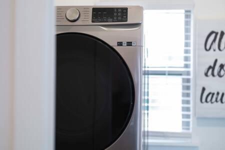 The Warhol - Pet-Friendly Apartment Bentonville Eksteriør bilde